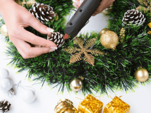 How To Make Your Christmas Garlands Stand Out With Lights And Floral Decor
